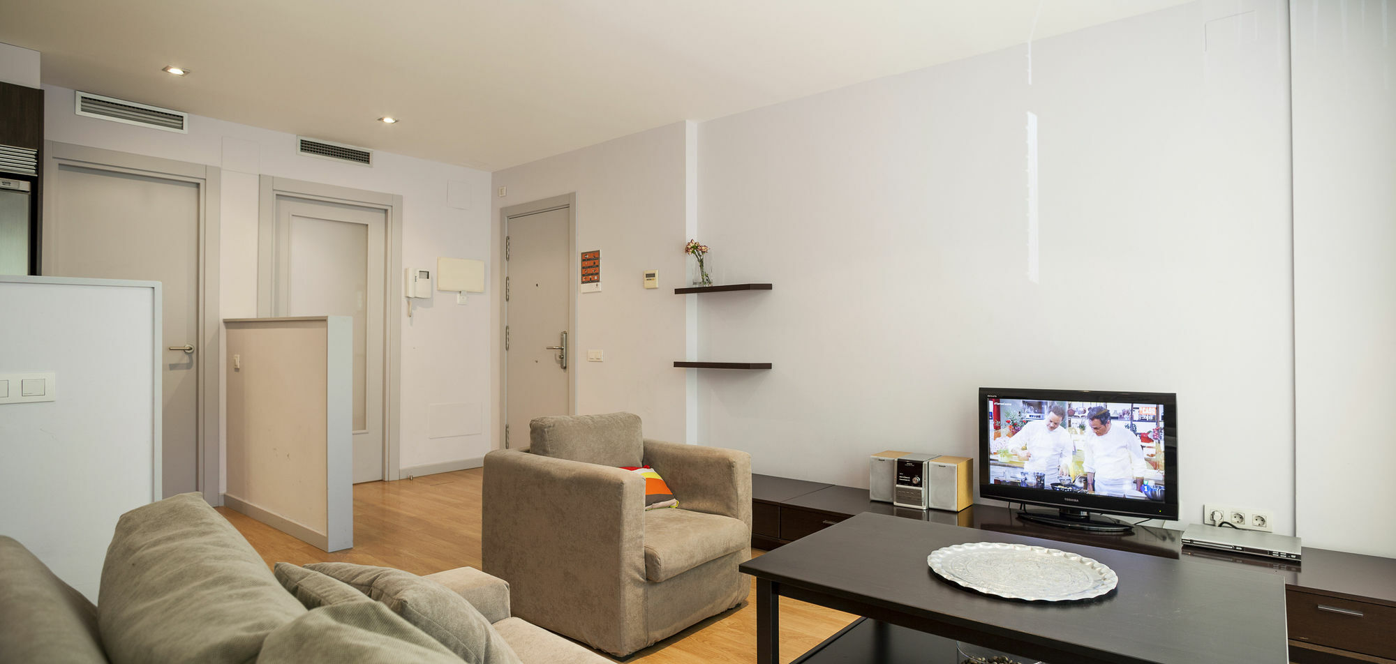 Short Stay Group Camp Nou Serviced Apartments Barcelona Exterior foto