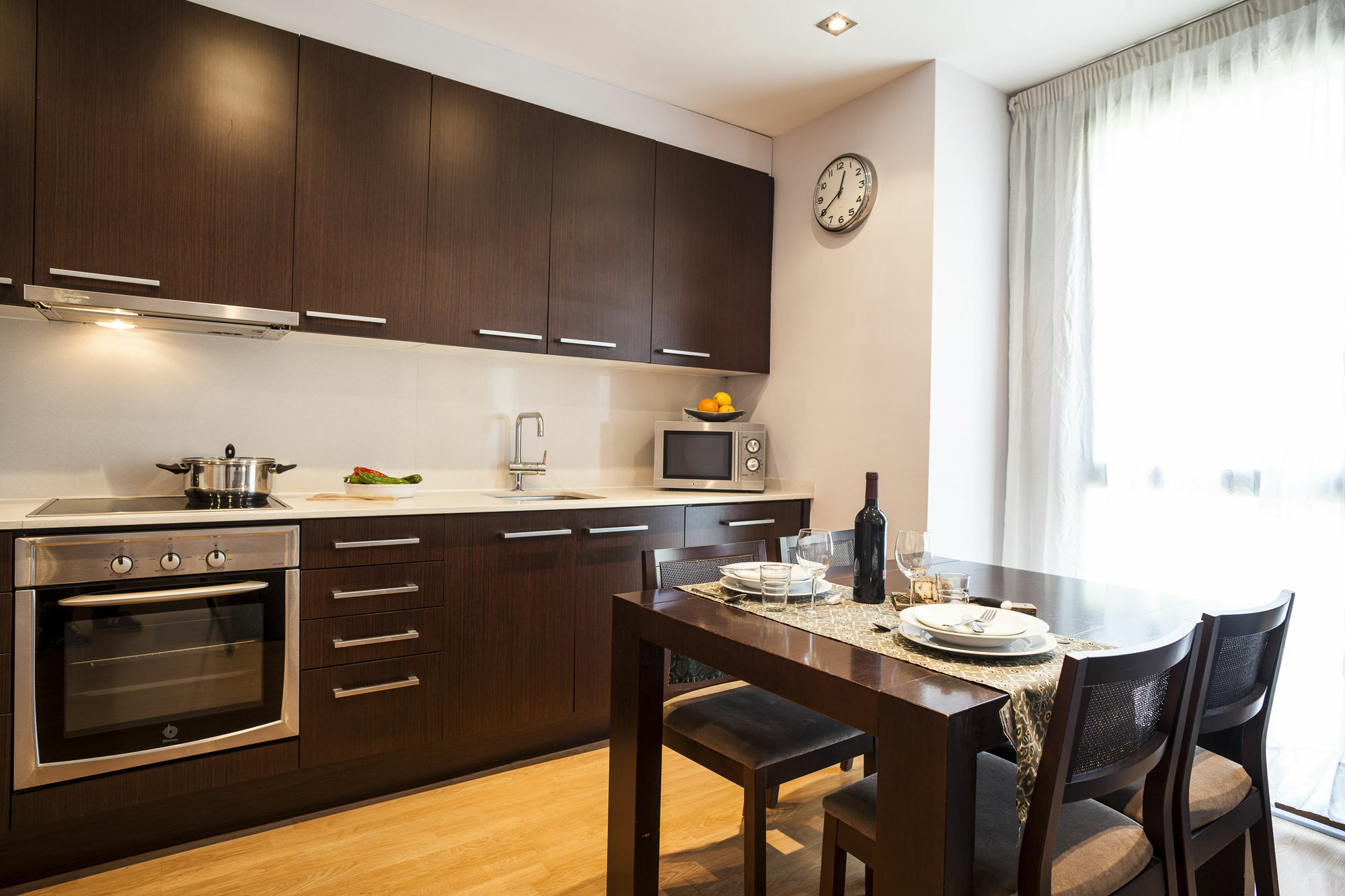 Short Stay Group Camp Nou Serviced Apartments Barcelona Exterior foto